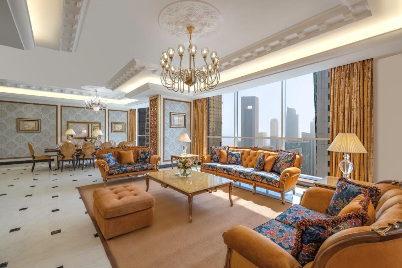 Dusit Hotel & Suites - Doha Eksteriør billede A living room